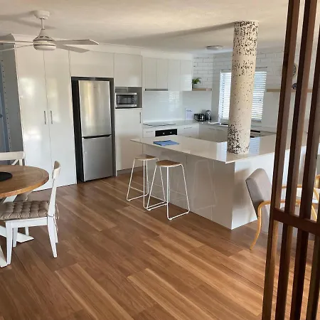 River View Getaway - Great Location Maroochydore Exterior photo